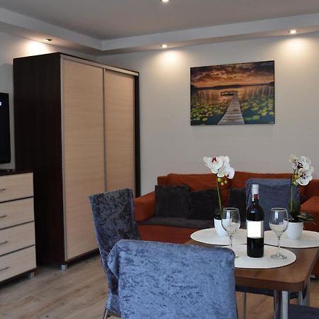 Apartament Centrum - Aleja Swietego Jana Pawla II Колобжег Экстерьер фото