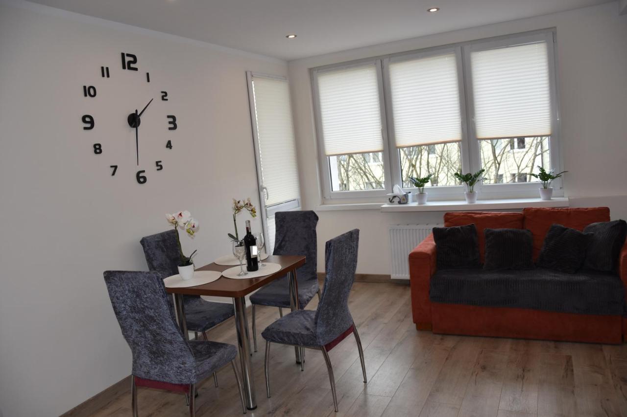 Apartament Centrum - Aleja Swietego Jana Pawla II Колобжег Экстерьер фото